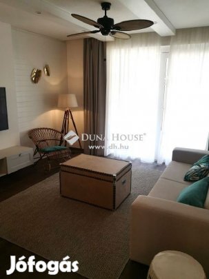 Szántódi 63 nm-es lakás eladó
