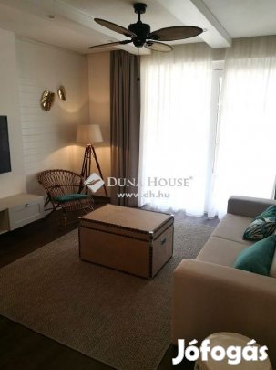 Szántódi 63 nm-es lakás eladó