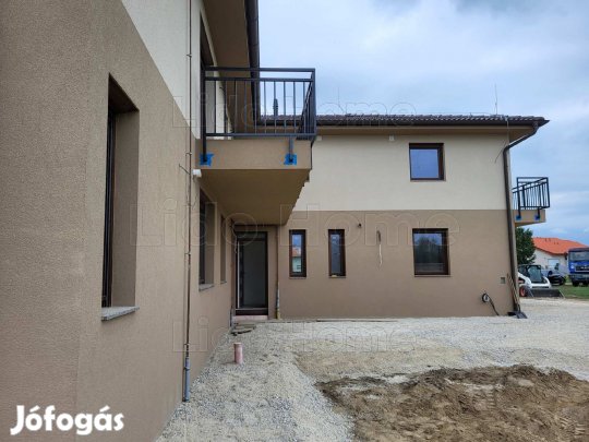 Szántódon partközeli új építésű lakások eladók!