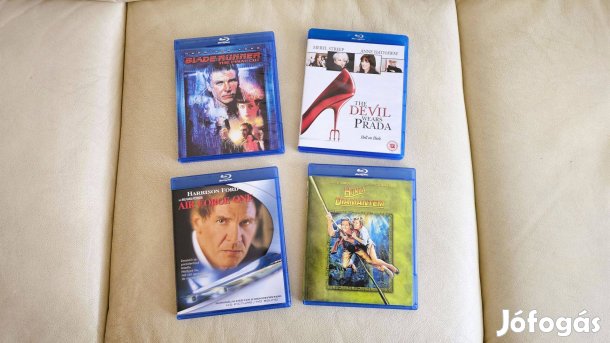 Szárnyas fejvadász Az elnök különgépe Az ördög Pradat A smaragd románc