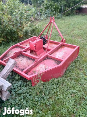 Szártépő szárzuzó Rz házzal.