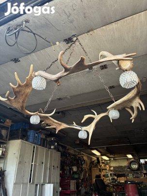 Szarvas agancs csillár