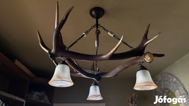 Szarvas agancs csillár
