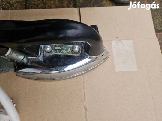 Szarvasi Retro villany vasaló elektromos vasaló, zsinórral, működik