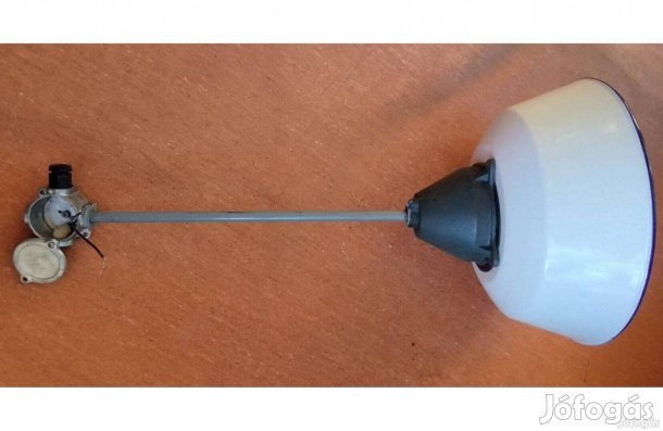 Szarvasi, zománcozott burás csarnok lámpa