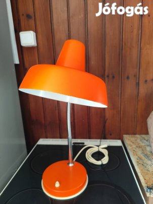 Szarvasi asztali lámpa 