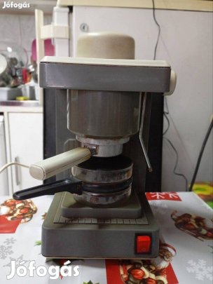 Szarvasi kávéfőző - kihasználatlanság miatt eladó; Szeged