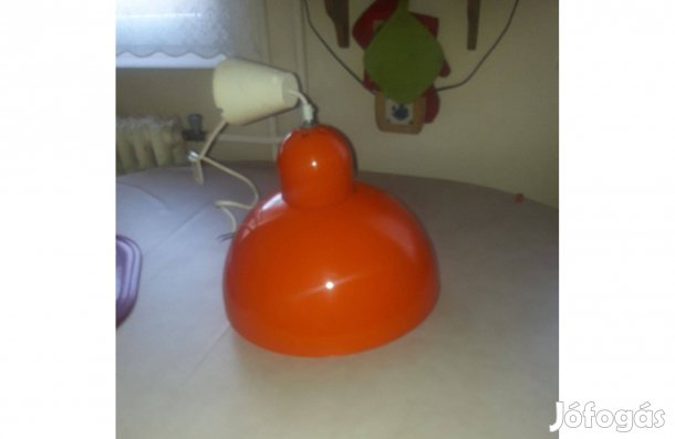 Szarvasi sorszámozott műanyag lámpa szép állapotban eladó