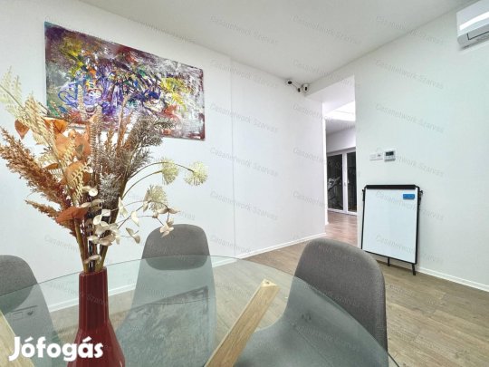 Szarvason, felújított, irodával egybekötött 122 nm üzlethelyiség kiadó