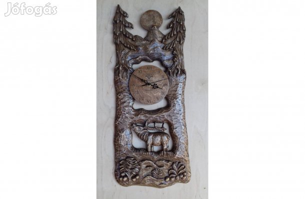 Szarvasóra óra faragott óra faóra falióra vadászajándéktárgyak vadászó
