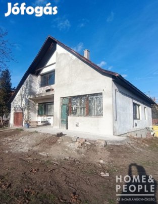 Szatymazon 3 szobás tégla ház eladó!