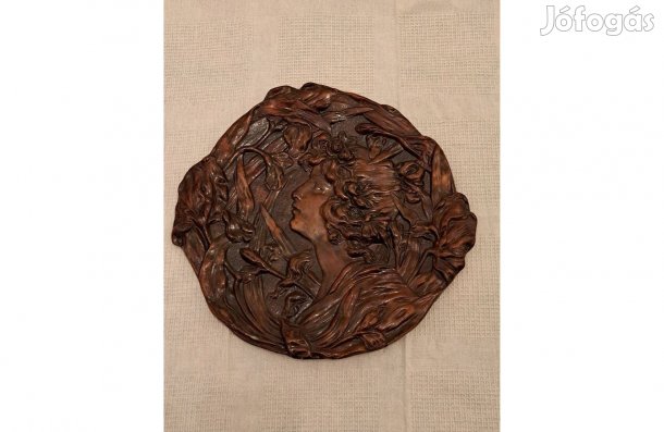 Szecessziós női fej, kerámia