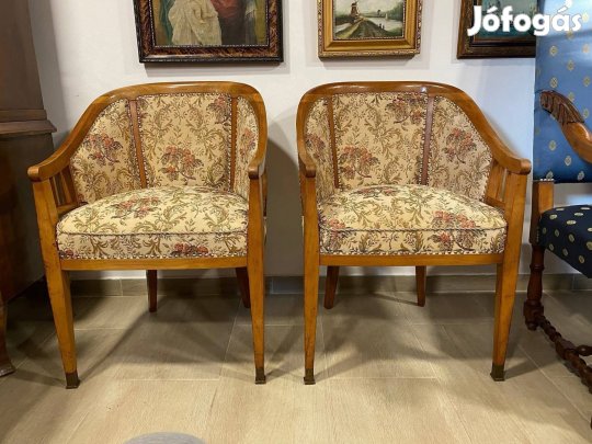 Szecessziós stílusú karfás szék 2 db