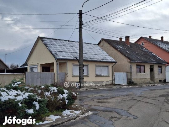 Szécsényi eladó 140 nm-es ház