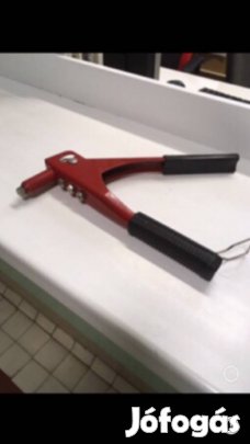 Szegecselő eladó 