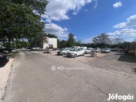 Szeged 1400 iroda-műhely eladó!