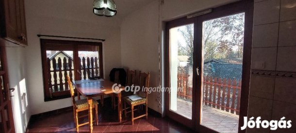 Szeged, Fodorkert, 3 szobás 1 emeleti lakás kerthasználattal