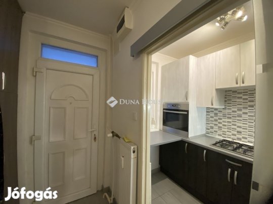 Szegedi 35 nm-es lakás eladó