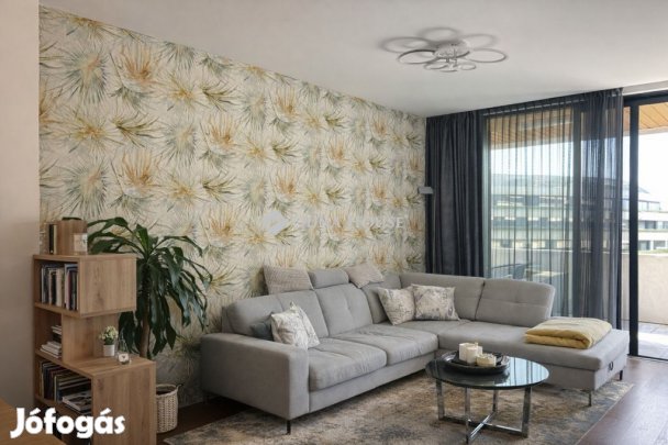 Szegedi 90 nm-es lakás eladó