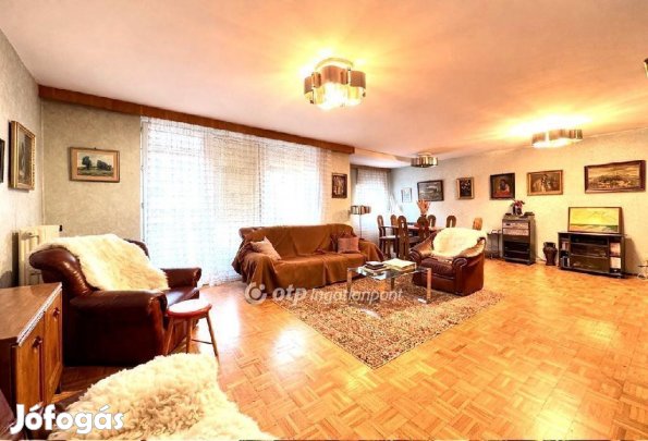 Szegedi eladó 106 nm-es lakás