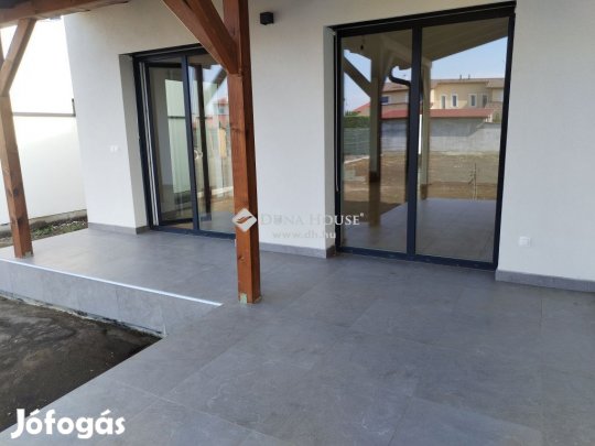 Szegedi eladó 170 nm-es ház