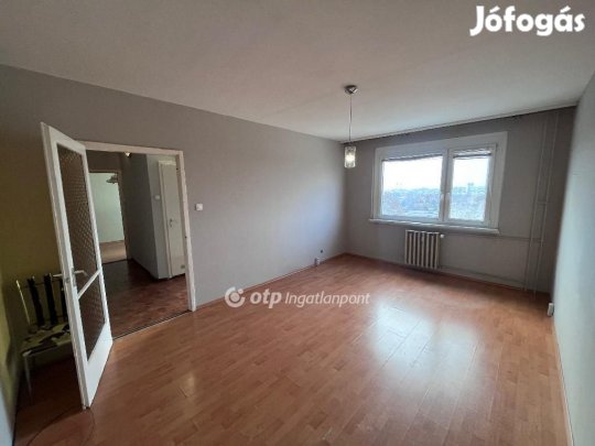 Szegedi eladó 47 nm-es lakás