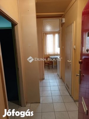 Szegedi eladó 47 nm-es lakás