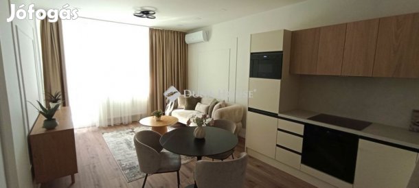 Szegedi eladó 56 nm-es lakás
