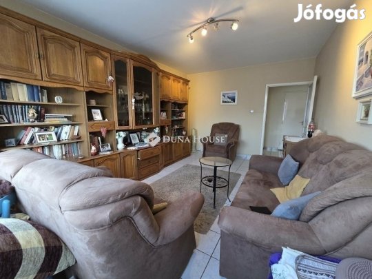 Szegedi eladó 60 nm-es lakás