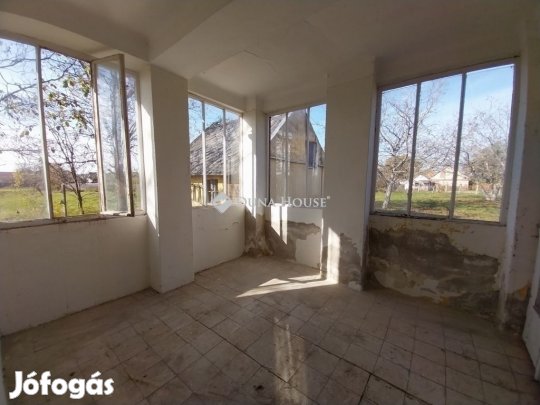 Szegedi eladó 63 nm-es ház