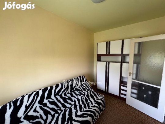 Szegedi eladó 72 nm-es lakás