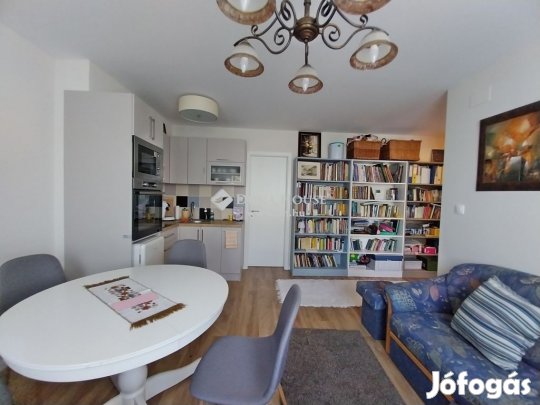 Szegedi eladó 81 nm-es lakás