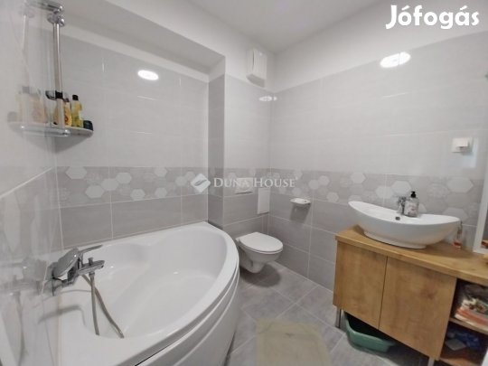 Szegedi eladó 81 nm-es lakás