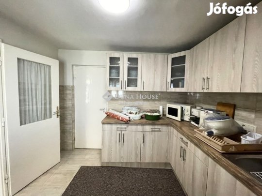 Szegedi eladó 92 nm-es ház