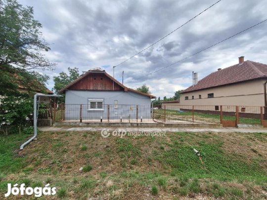 Szeghalomi eladó 95 nm-es ház
