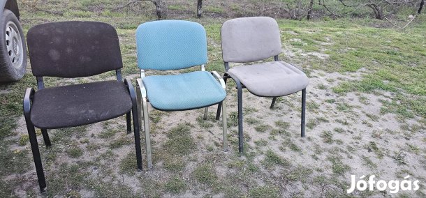 Székek fémvázas 3db egyben eladó