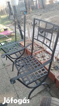 Székek teraszra vasból