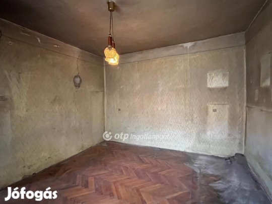 Székesfehérvári 107 nm-es ház eladó