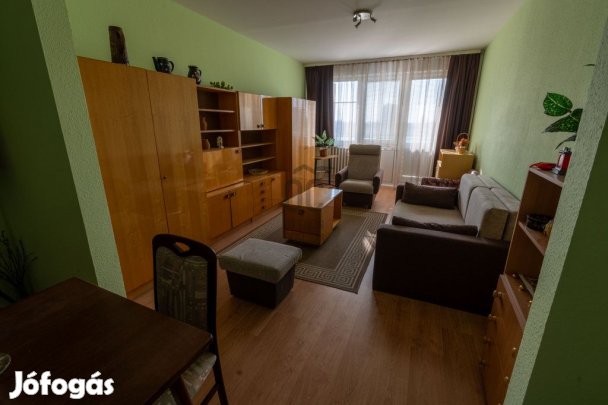 Székesfehérvári 55 nm-es lakás eladó