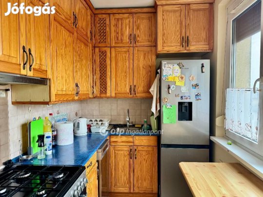 Székesfehérvári 62 nm-es lakás eladó