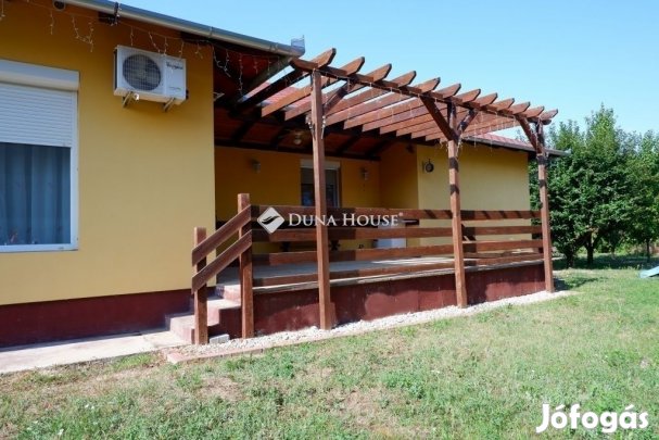 Székesfehérvári eladó 116 nm-es ház