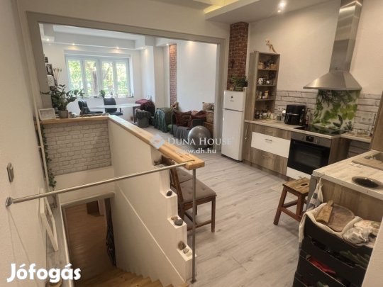 Székesfehérvári eladó 70 nm-es lakás