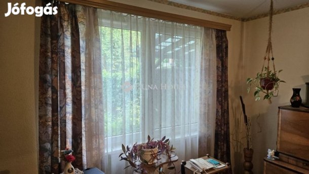 Székesfehérvári eladó 80 nm-es lakás