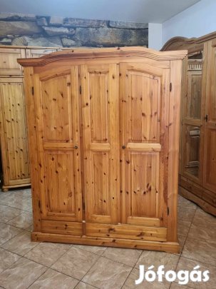 Szekrény 152x190x60