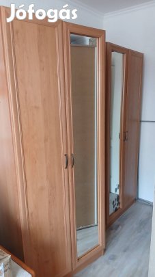 Szekrény 2 db
