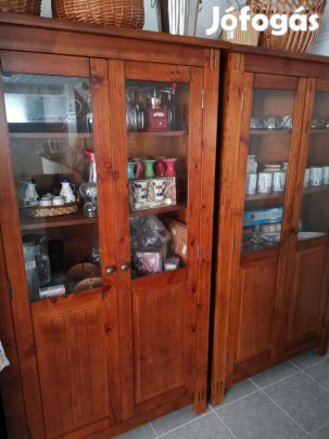 Szekrény-Vitrin-Tálaló Szekrény-Tömör akác