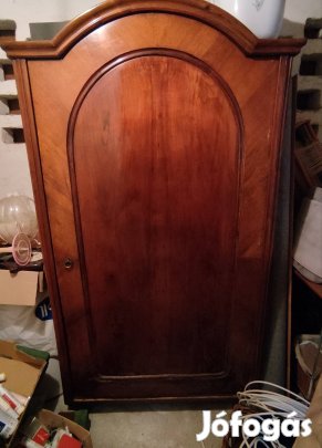 Szekrény, akasztós szekrény, biedermeier szekrény