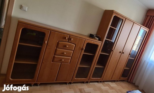 Szekrény, vitrin, íróasztal, fiókos szekrény