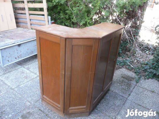 Szekrény bársarok szekrény keményfa