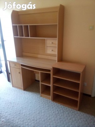 Szekrények,íróasztal,ágy eladó